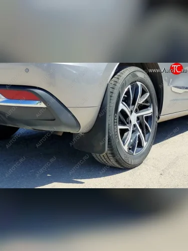 Задние брызговики (увеличенные) Petroil Tuning Haval Jolion (2020-2024) дорестайлинг