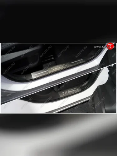 Накладки на пластиковые пороги, ТСС Тюнинг (лист шлифованный надпись Tiggo) Chery Tiggo 7 PRO (2019-2025)