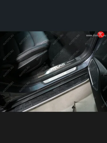 Накладки на пластиковые пороги, ТСС Тюнинг (лист шлифованный надпись Atlas) Geely Atlas Pro NL3 (2019-2025)