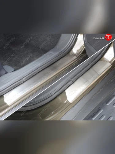 Накладки на пороги, ТСС Тюнинг (лист шлифованный) Mitsubishi Outlander GF 2-ой рестайлинг (2015-2018)