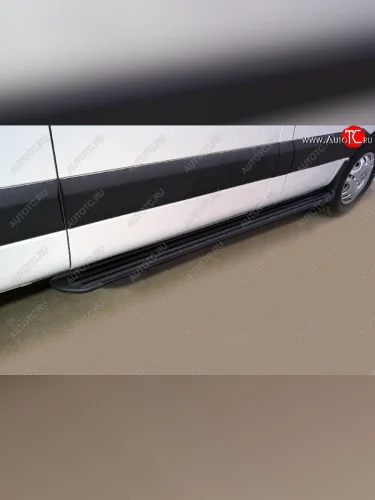 Порог правый алюминиевый Slim line ТСС Тюнинг (Black) Sollers Atlant автобус (2022-2025)