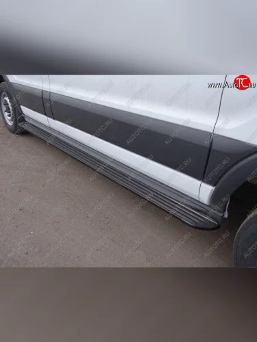 Порог правый алюминиевый Slim Line Black, ТСС Тюнинг Ford Transit Connect (2013-2018)