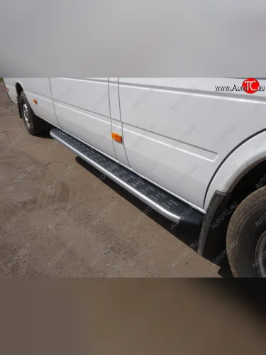 Порог правый алюминиевый с пластиковой накладкой ТСС Тюнинг Mercedes-Benz Sprinter W906 рестайлинг (2014-2018)