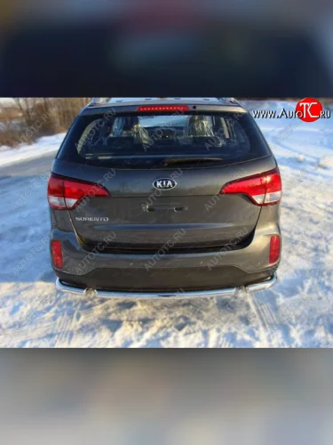 Защита задняя (центральная нержавейка 60,3 мм) ТСС Тюнинг KIA Sorento  XM (2012-2015) рестайлинг