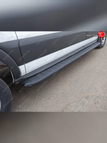 Левый порог алюминиевый с пластиковой накладкой, ТСС Тюнинг Ford Transit Connect (2013-2018)