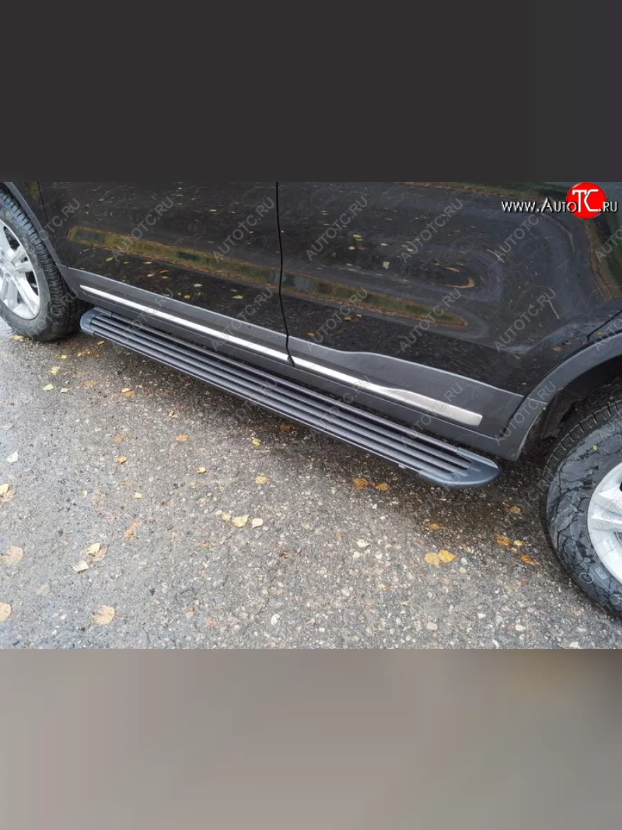 Пороги алюминиевые Slim Line ТСС Тюнинг Geely Atlas NL3 (2016-2022) (Black)  с доставкой в г. Керчь