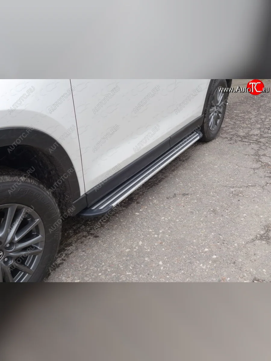 Пороги алюминиевые Slim Line ТСС Тюнинг Mazda CX-5 KF (2016-2025) (Silver)  с доставкой в г. Керчь