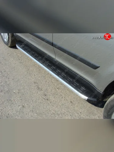 Пороги алюминиевые с пластиковой накладкой ТСС Тюнинг (серые) Skoda Yeti (2013-2018)