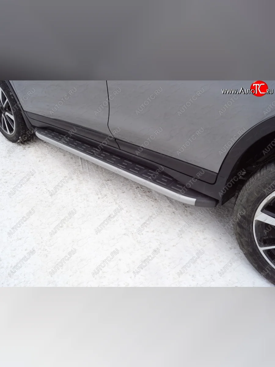 Пороги алюминиевые с пластиковой накладкой ТСС Тюнинг Nissan X-trail 3 T32 рестайлинг (2017-2022) (серебро)  в Воронеже Воронежской области