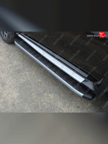 Пороги алюминиевые с пластиковой накладкой ТСС Тюнинг (карбон серебро) Nissan Terrano D10 дорестайлинг (2013-2016)