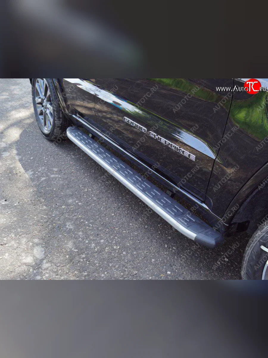 Пороги алюминиевые с пластиковой накладкой, ТСС Тюнинг Jeep Grand Cherokee WK2 2-ой рестайлинг (2017-2022) (карбон серебро)  в Керчи Республика Крым