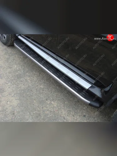 Пороги алюминиевые с пластиковой накладкой, ТСС Тюнинг (карбон серые) Nissan Terrano D10 дорестайлинг (2013-2016)