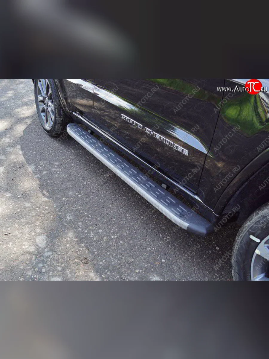 Пороги алюминиевые с пластиковой накладкой, ТСС Тюнинг Jeep Grand Cherokee WK2 2-ой рестайлинг (2017-2022) (карбон серые)  в Керчи Республика Крым
