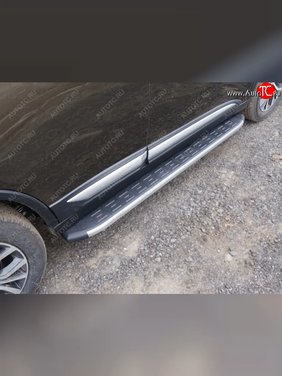 Пороги алюминиевые с пластиковой накладкой, ТСС Тюнинг Mitsubishi Outlander GF 3-ий рестайлинг (2018-2022) (карбон серые)  в Самаре Самарской области