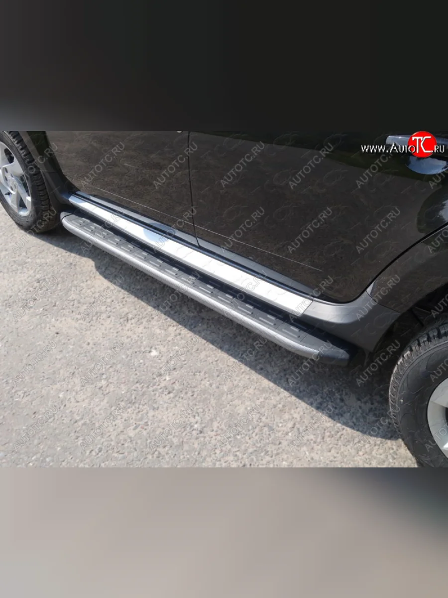 Пороги алюминиевые с пластиковой накладкой, ТСС Тюнинг Renault Duster HS рестайлинг (2015-2021) (карбон серые)  в Самаре Самарской области