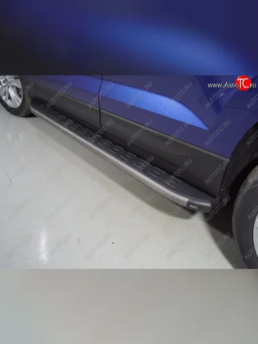 Пороги алюминиевые с пластиковой накладкой, ТСС Тюнинг (карбон серые) Skoda Karoq NU7 рестайлинг (2020-2025)