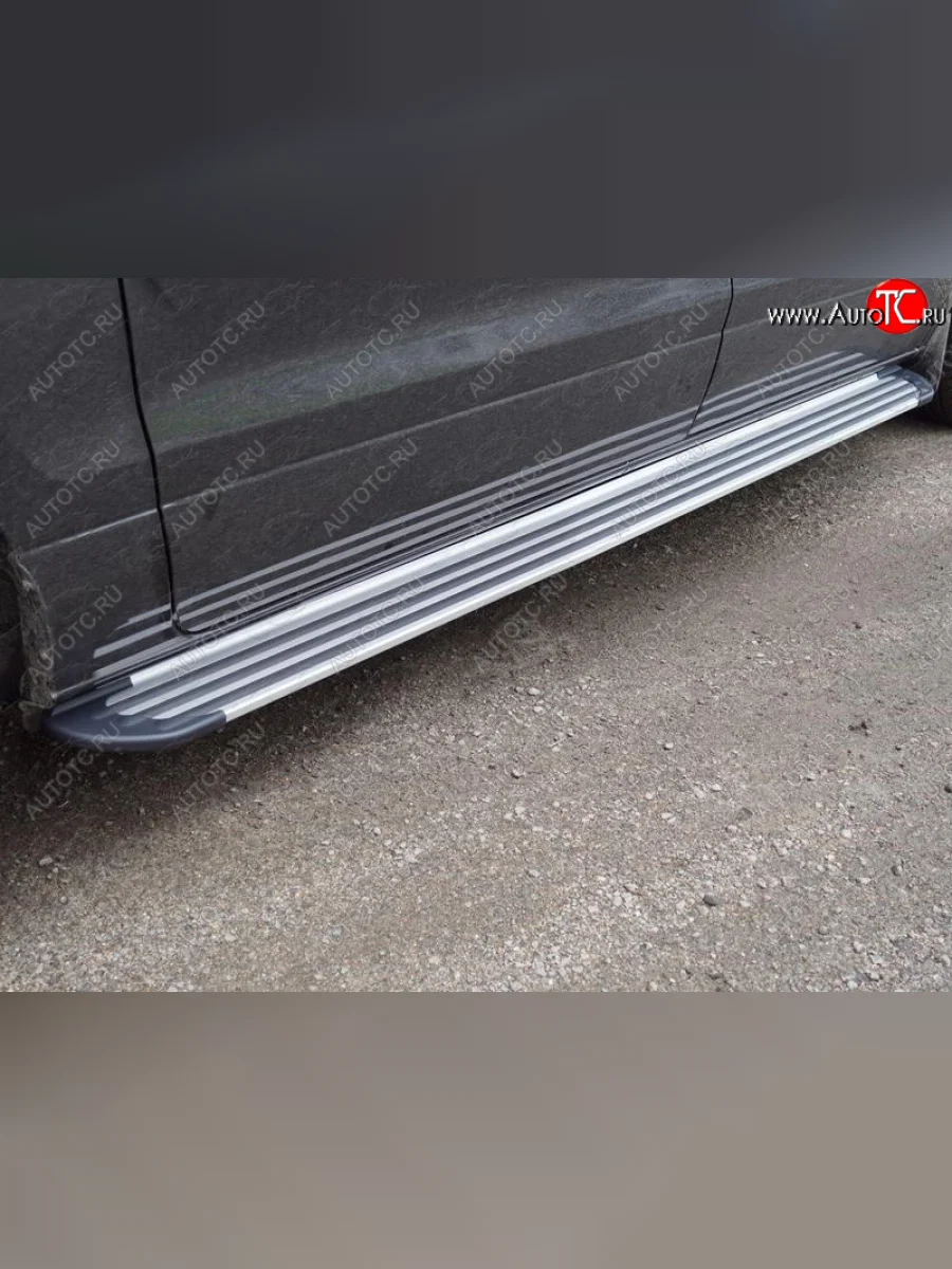 Пороги алюминиевые Slim Line ТСС Тюнинг Hyundai Starex/Grand Starex/H1 TQ 2-ой рестайлинг (2017-2022) (Silver)  в Керчи Республика Крым