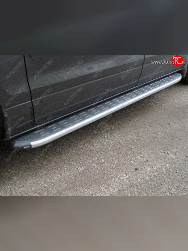 Пороги алюминиевые с пластиковой накладкой ТСС Тюнинг (карбон серые) Hyundai Starex/Grand Starex/H1 TQ 2-ой рестайлинг (2017-2022)