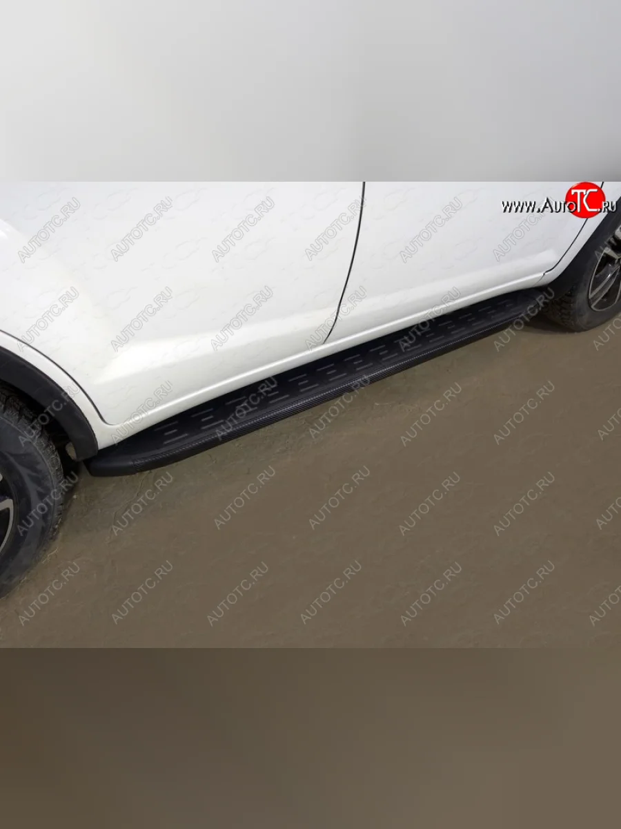 Пороги алюминиевые с пластиковой накладкой ТСС Тюнинг Lifan X60 2-ой рестайлинг (2016-2025) (карбон черные)  в Перми Пермском крае