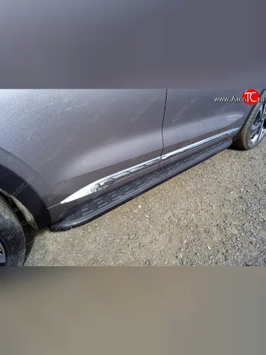 Пороги алюминиевые с пластиковой накладкой ТСС Тюнинг (карбон черные) Geely Monjaro (2022-2025)