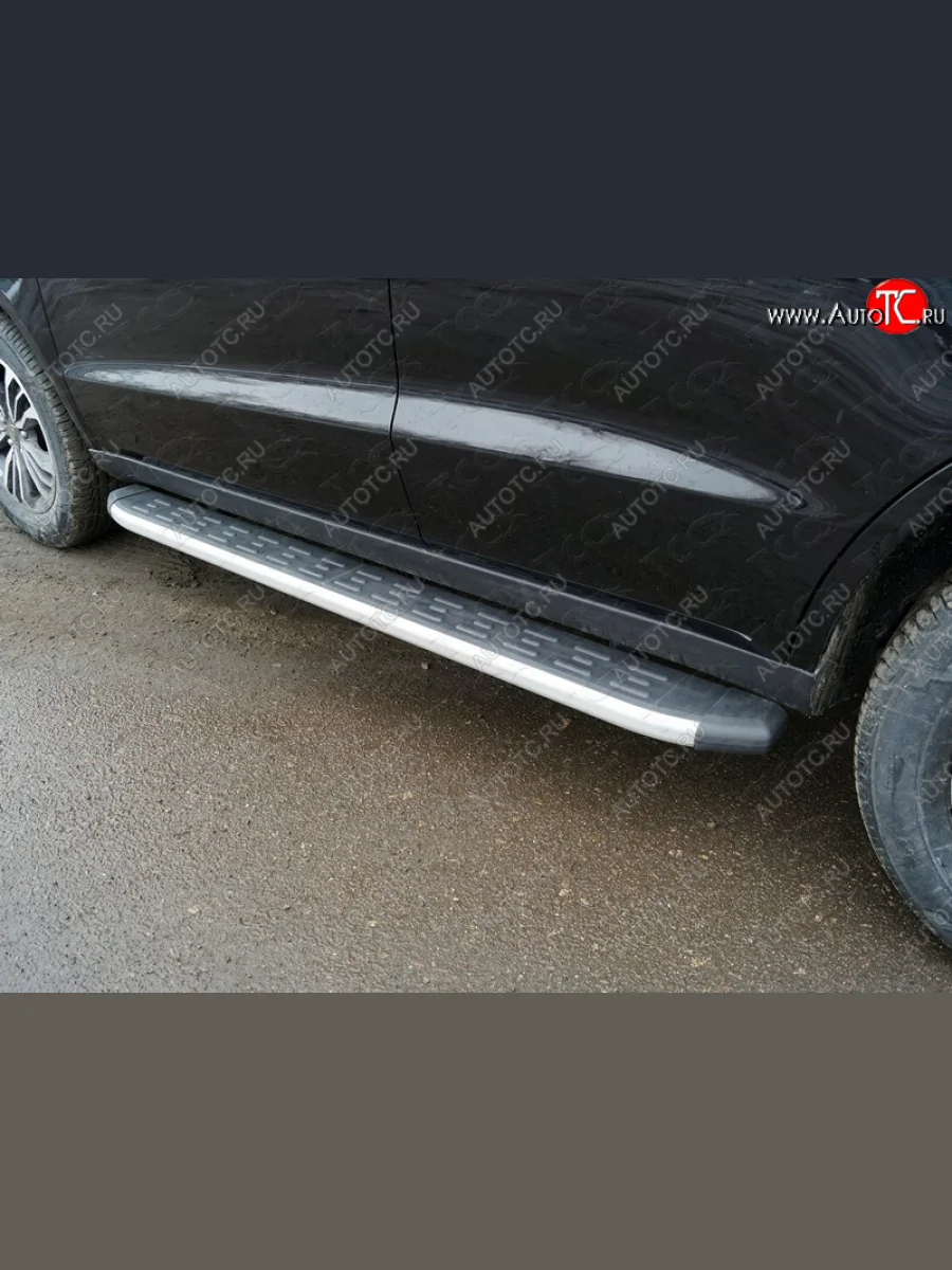 Пороги алюминиевые с пластиковой накладкой ТСС Тюнинг Geely Emgrand X7 2-ой рестайлинг (2019-2021) (серые)  в Керчи Республика Крым
