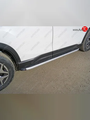 Пороги алюминиевые с пластиковой накладкой ТСС Тюнинг (серые) Subaru Forester SK/S14 дорестайлинг (2018-2021)