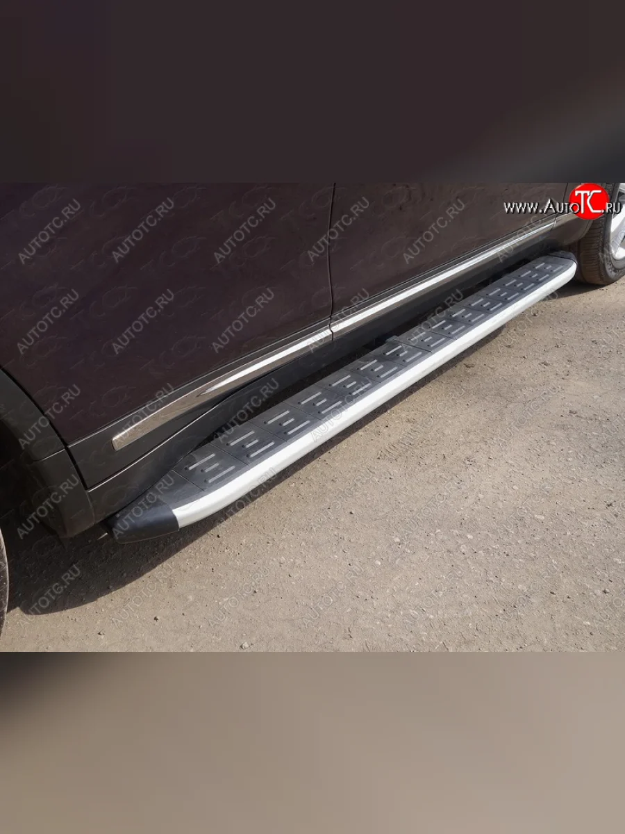 Пороги алюминиевые с пластиковой накладкой ТСС Тюнинг INFINITI QX70 S51 (2013-2020) (серые)  в Керчи Республика Крым