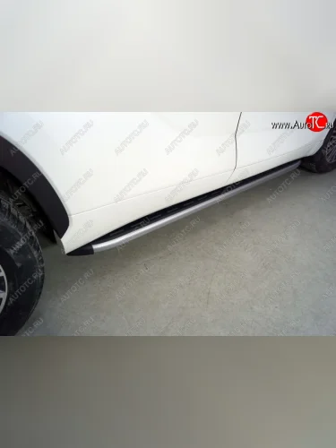 Пороги алюминиевые с пластиковой накладкой ТСС Тюнинг (карбон серебро) Toyota Highlander XU70 (2020-2025)