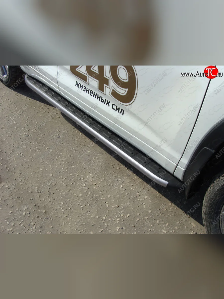 Пороги алюминиевые с пластиковой накладкой ТСС Тюнинг Toyota Highlander XU50 рестайлинг (2016-2020) (карбон серые)  в Керчи Республика Крым