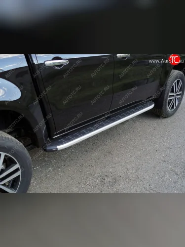 Пороги алюминиевые с пластиковой накладкой ТСС Тюнинг (серые) Mercedes-Benz X class W470 (2017-2020)