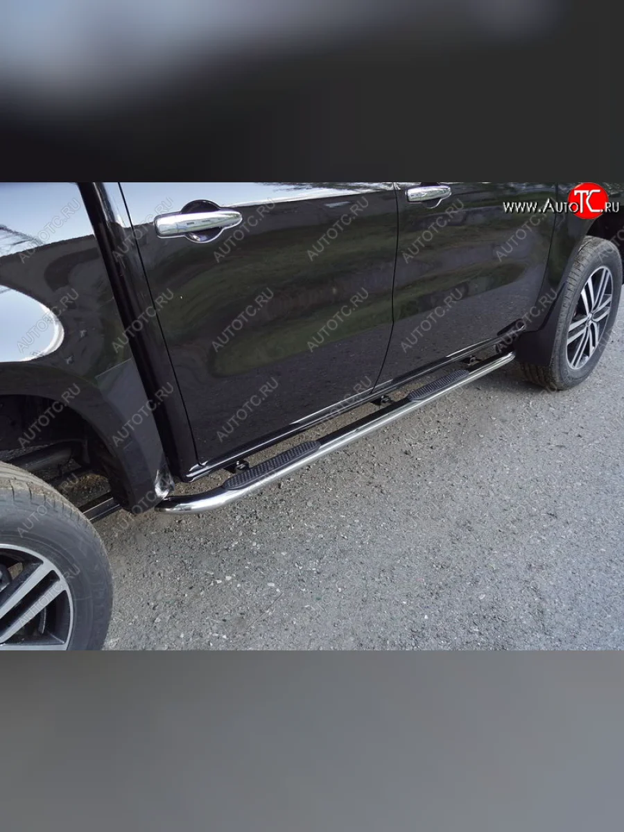 Пороги овальные гнутые с накладкой 75х42 мм Mercedes-Benz X class W470 (2017-2020) (серые)  в Керчи Республика Крым