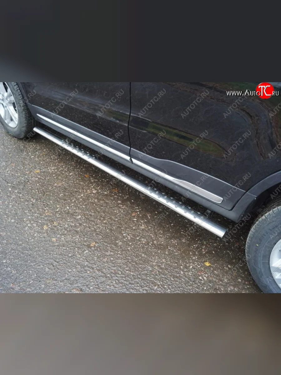 Пороги овальные (нержавейка 75х42 мм) ТСС Тюнинг Geely Atlas NL3 (2016-2022) (с проступью)  с доставкой в г. Керчь