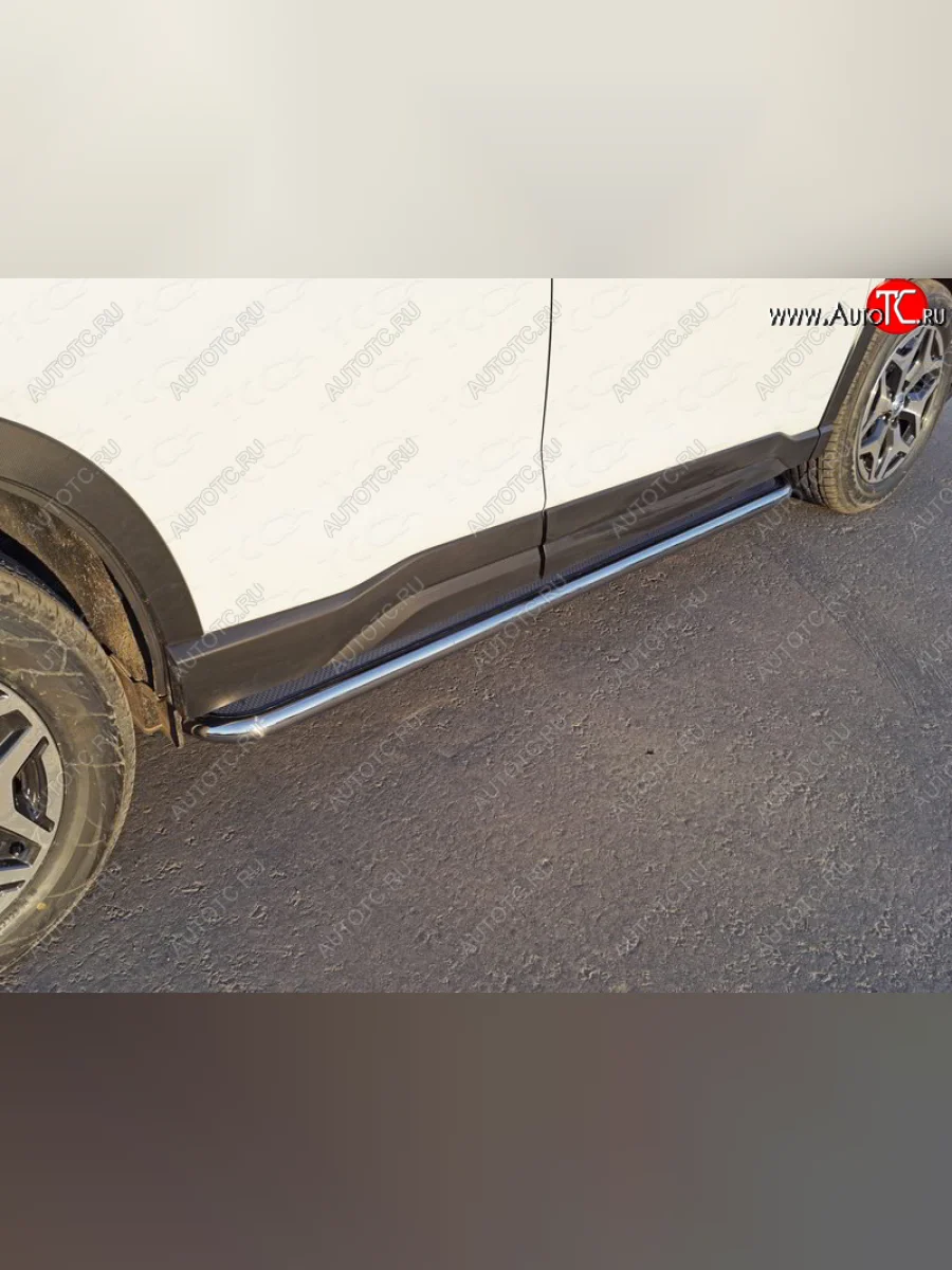 Пороги с площадкой 42,4 мм ТСС Тюнинг Subaru Forester SK/S14 дорестайлинг (2018-2021) (нержавейка)  в Самаре Самарской области