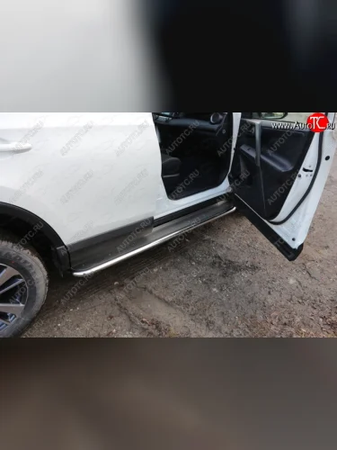 Пороги с площадкой 42,4 мм ТСС Тюнинг Toyota RAV4 XA40 5 дв. рестайлинг (2015-2019)