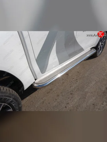 Пороги с площадкой 60,3 мм ТСС Тюнинг Toyota Hilux AN120 дорестайлинг (2016-2020)