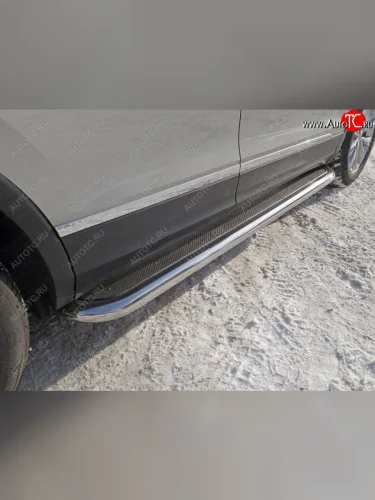 Пороги с площадкой 60,3 мм ТСС Тюнинг Volkswagen Tiguan Mk2 дорестайлинг (2016-2020)