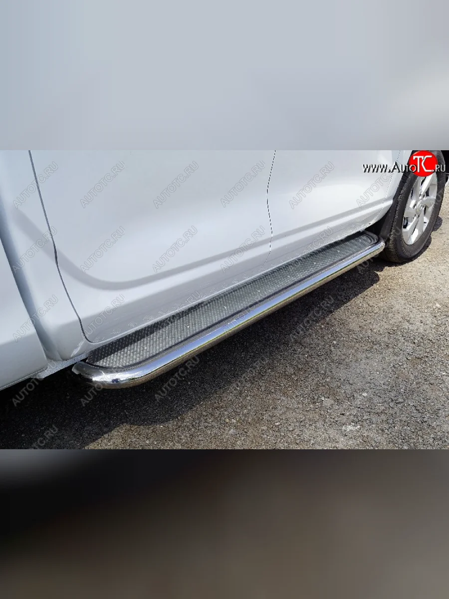 Пороги с площадкой 60,3 мм ТСС Тюнинг Changan Hunter Plus пикап (2022-2025) (нержавейка)  в Керчи Республика Крым