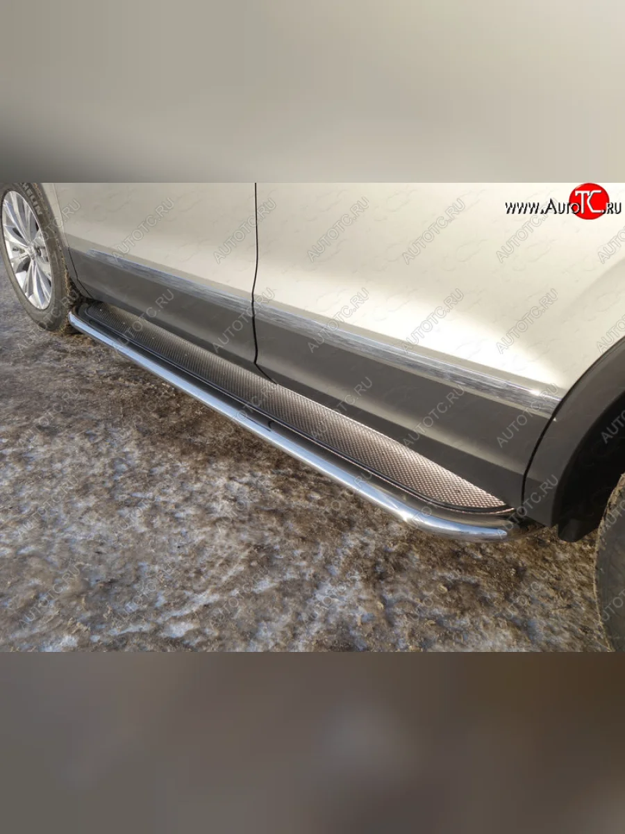 Пороги с площадкой 75х42 мм ТСС Тюнинг Volkswagen Tiguan Mk2 дорестайлинг (2016-2020) (нержавейка)  в Керчи Республика Крым