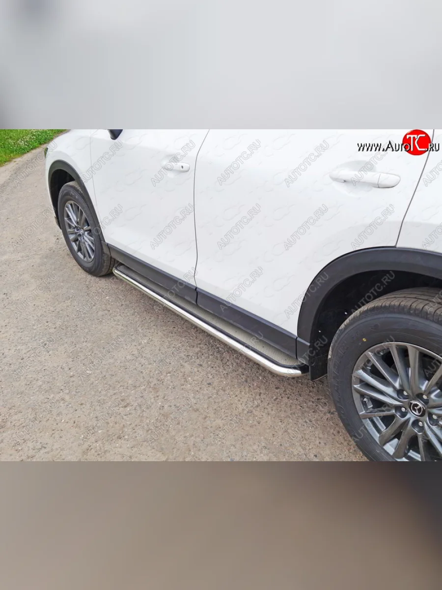 Пороги с площадкой 42,4 мм ТСС Тюнинг Mazda CX-5 KF (2016-2025) (нержавейка)  с доставкой в г. Керчь