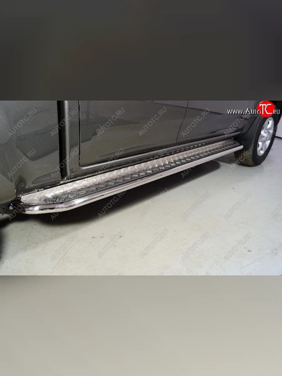 Пороги с площадкой 42,4 мм ТСС Тюнинг Great Wall Wingle 7 пикап (2018-2023) (Серые)  в Перми Пермском крае