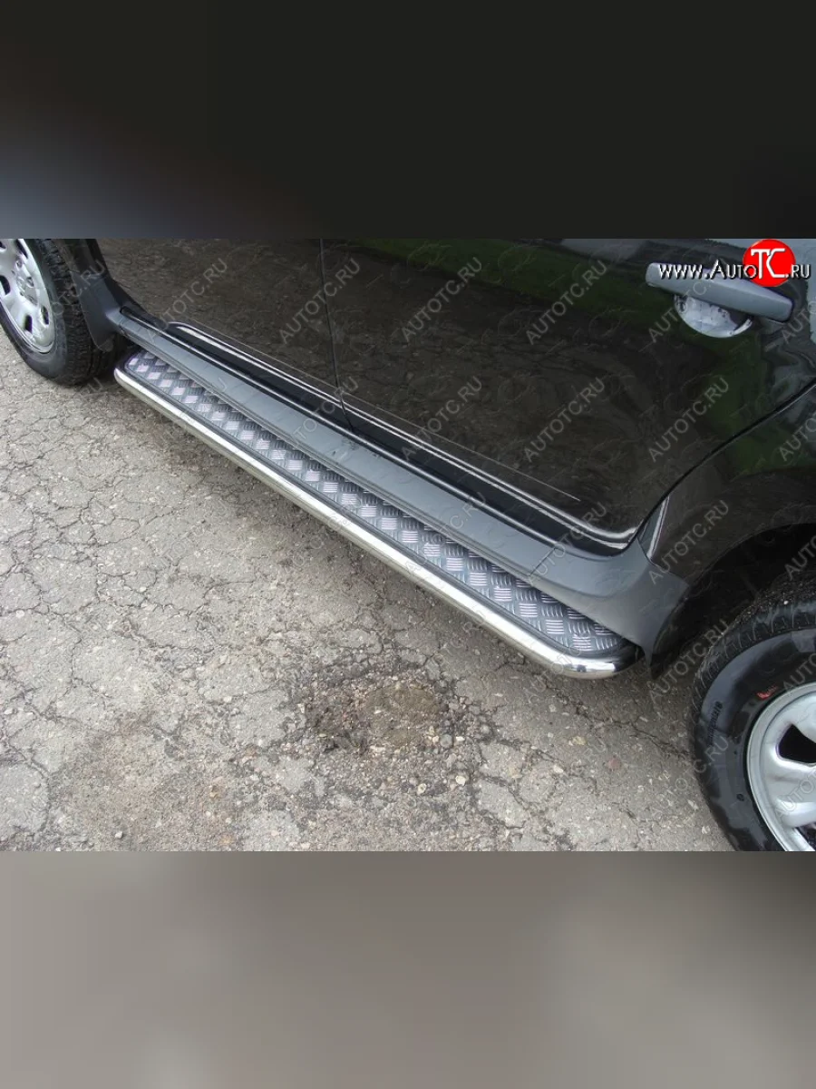 Пороги с площадкой 42,4 мм ТСС Тюнинг Renault Duster HS дорестайлинг (2010-2015) (серые)  в Самаре Самарской области