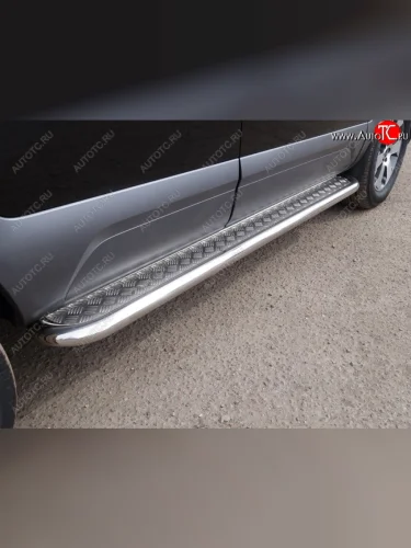 Пороги с площадкой 60,3 мм ТСС Тюнинг (серые) KIA Mohave HM2 (2019-2022)