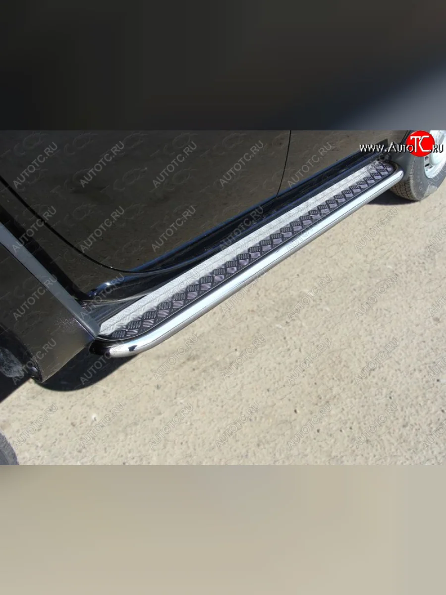 Пороги с площадкой 60,3 мм ТСС Тюнинг Mitsubishi L200 4  рестайлинг (2013-2016) (серые)  в Керчи Республика Крым