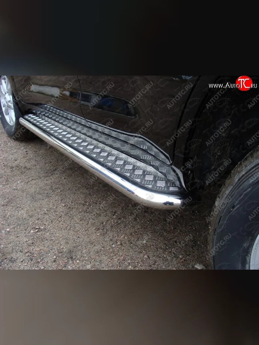 Пороги с площадкой 60,3 мм ТСС Тюнинг Toyota Land Cruiser 200 1-ый рестайлинг (2012-2015) (серые)  в Керчи Республика Крым