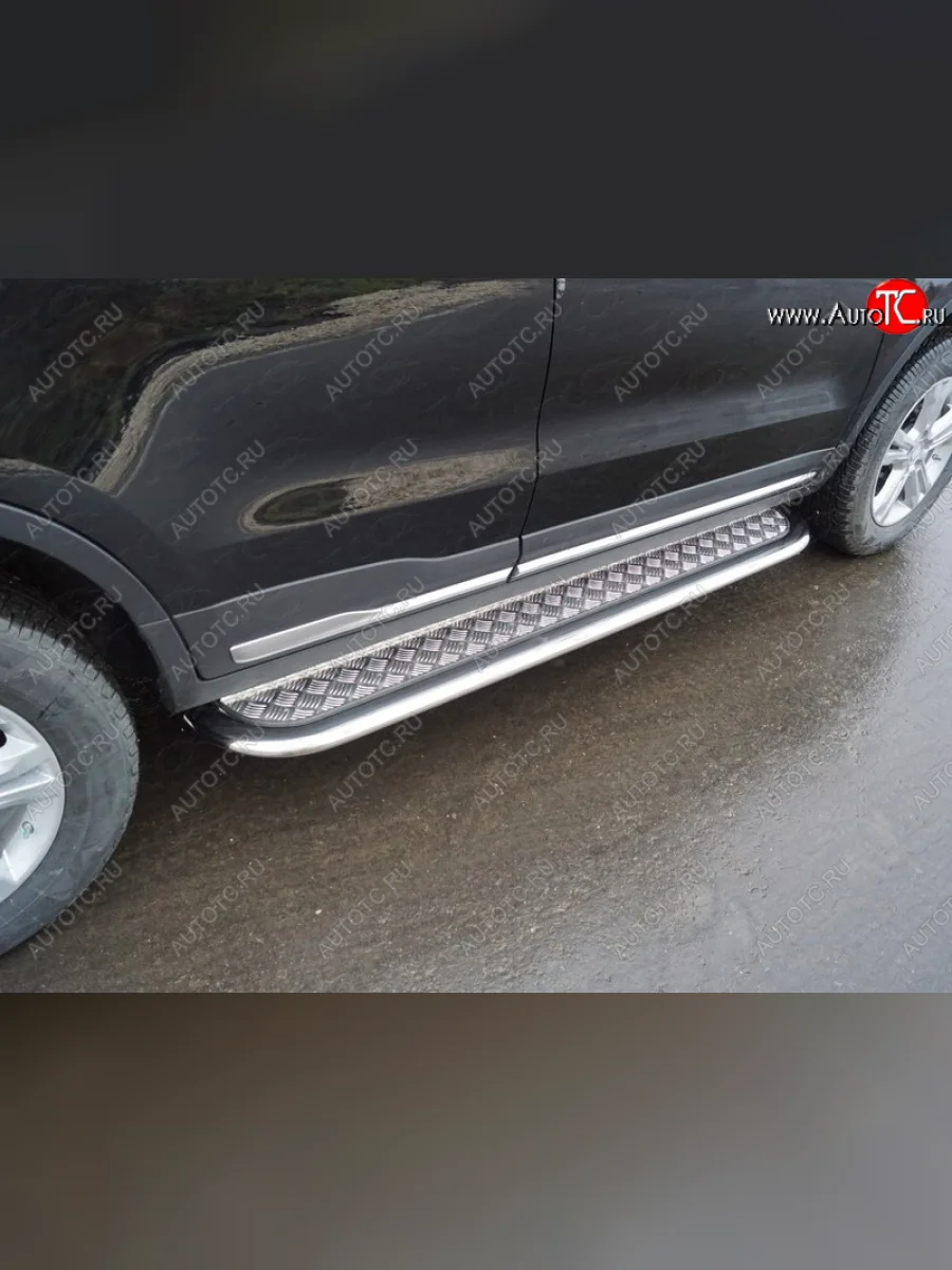 Пороги с площадкой (нержавейка, 75*42 мм) ТСС Тюнинг Geely Atlas NL3 (2016-2022) (лист алюминий)  с доставкой в г. Керчь