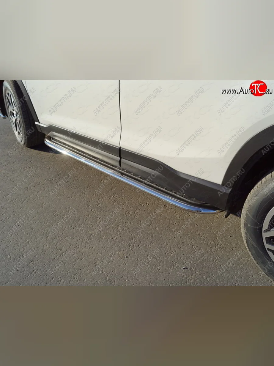 Пороги с площадкой 75х42 мм ТСС Тюнинг Subaru Forester SK/S14 дорестайлинг (2018-2021) (серые)  в Самаре Самарской области