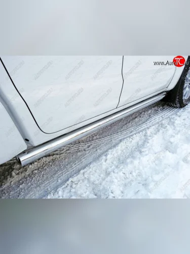 Защита порогов труба 76,1 мм ТСС Тюнинг (серые) Volkswagen Amarok рестайлинг (2016-2022)