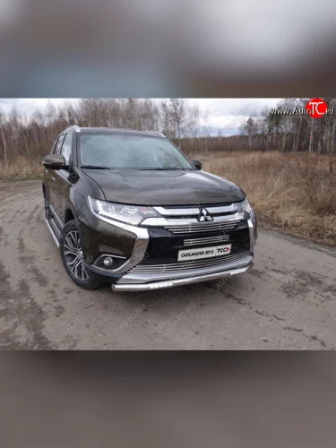 Защита передняя нижняя короткая с ходовыми огнями 60,3 мм ТСС Тюнинг (нержавейка) Mitsubishi Outlander GF 2-ой рестайлинг (2015-2018)