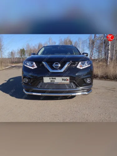 Защита переднего бампера нижняя длинная овальная сс ходовыми огнями 60,3 мм ТСС Тюнинг (нержавейка) Nissan X-trail 3 T32 дорестайлинг (2013-2018)
