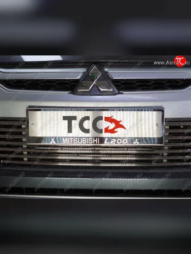 Рамка гос. номера ТСС Тюнинг (нержавейка) Mitsubishi L200 5 KK,KL рестайлинг (2018-2022)